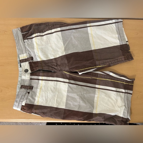 Vurt White & Brown Plaid Shorts - Picture 11 of 11